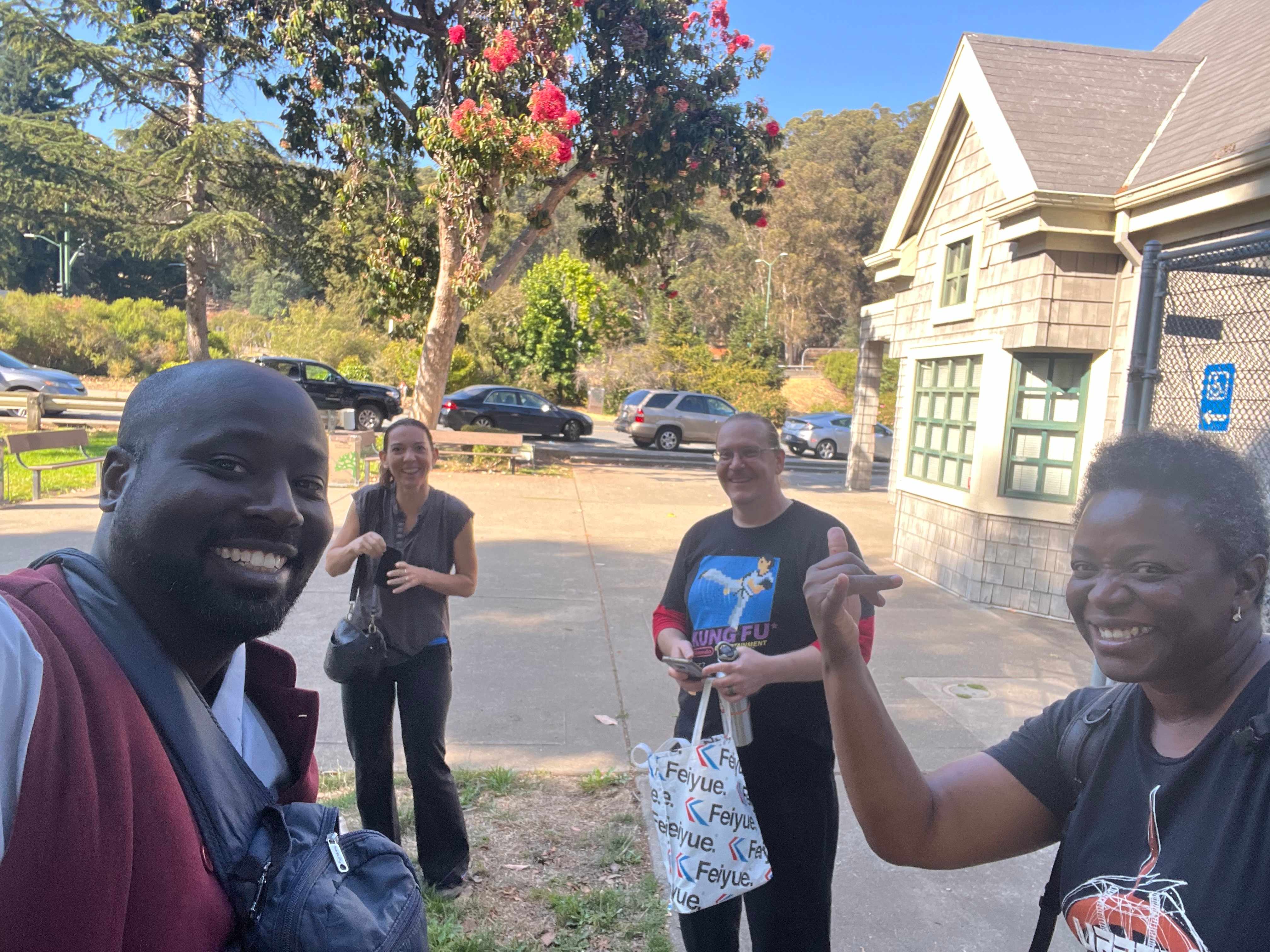 photo-1499244571948-7ccddb3583f1